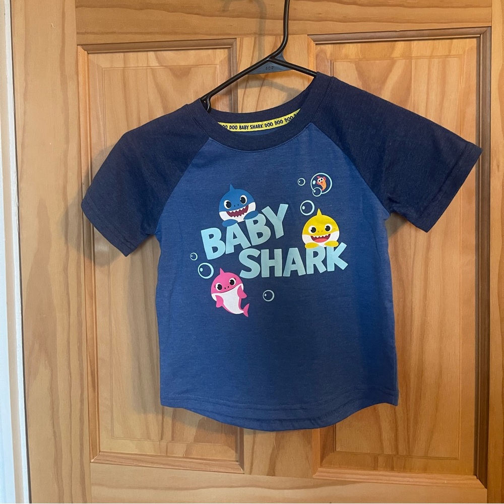New Without Tags, Kids Size 5T Baby Shark T-Shirt